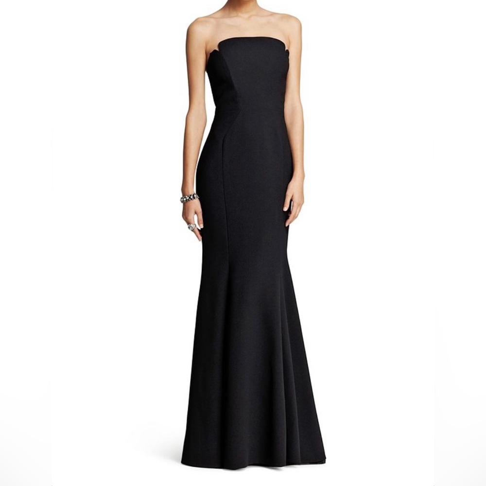 Jill Stuart Notched Strapless Gown in Black